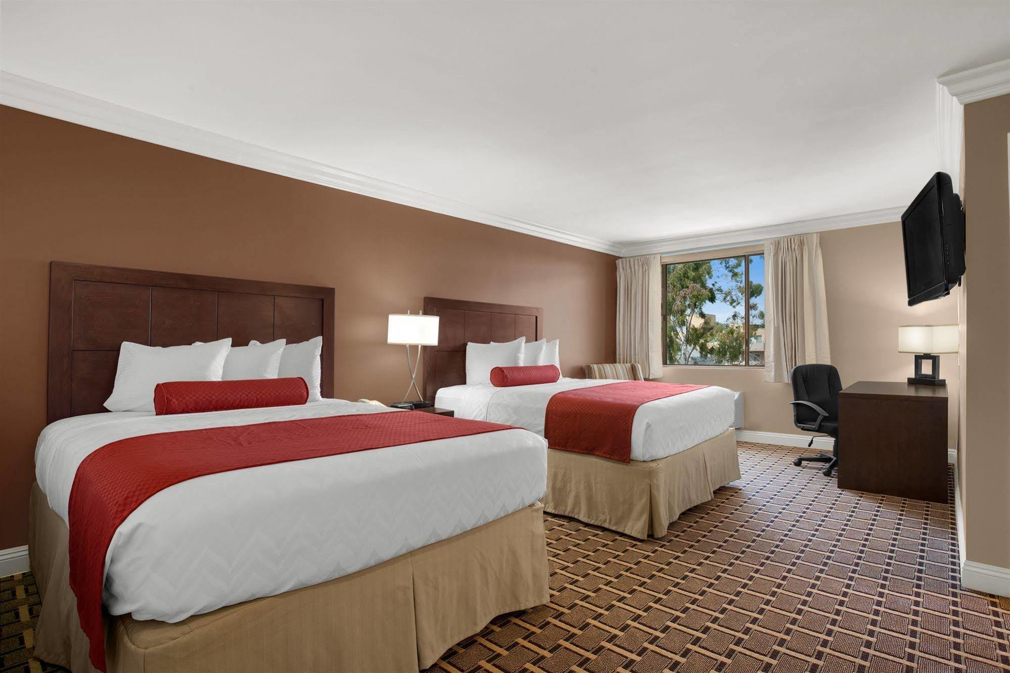 Best Western Plus La Mid-Town Hotel Los Angeles Exterior photo